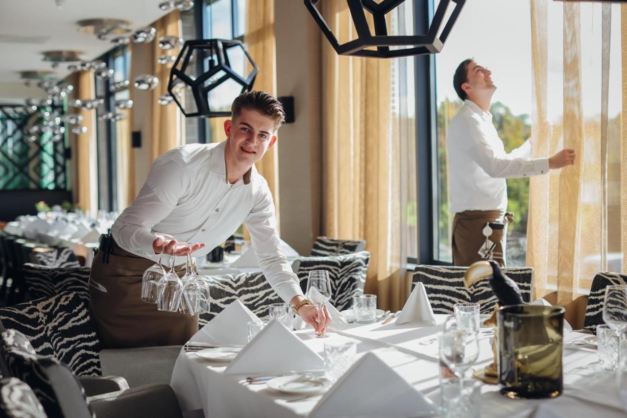 Van Der Valk Hotel Heerlen Dış mekan fotoğraf