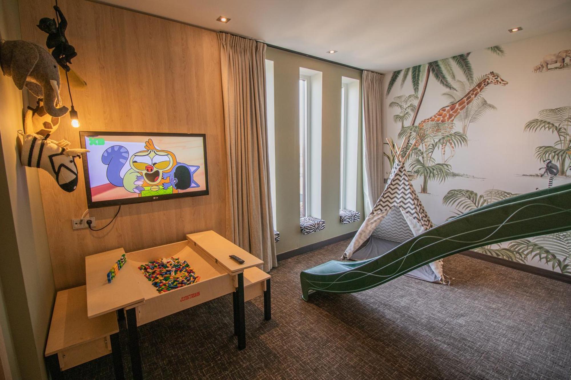 Van Der Valk Hotel Heerlen Oda fotoğraf